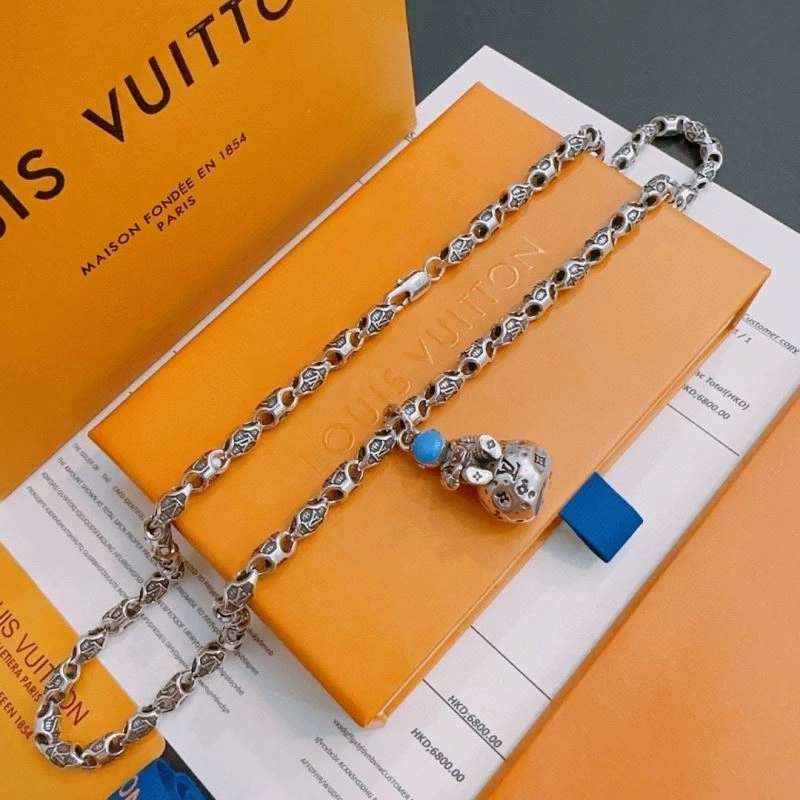 Louis Vuitton Necklaces SoftTouch 250551