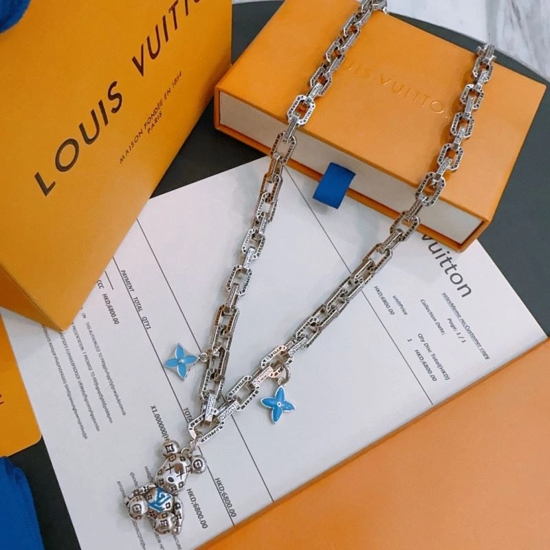 Louis Vuitton Necklaces Flexible 250545