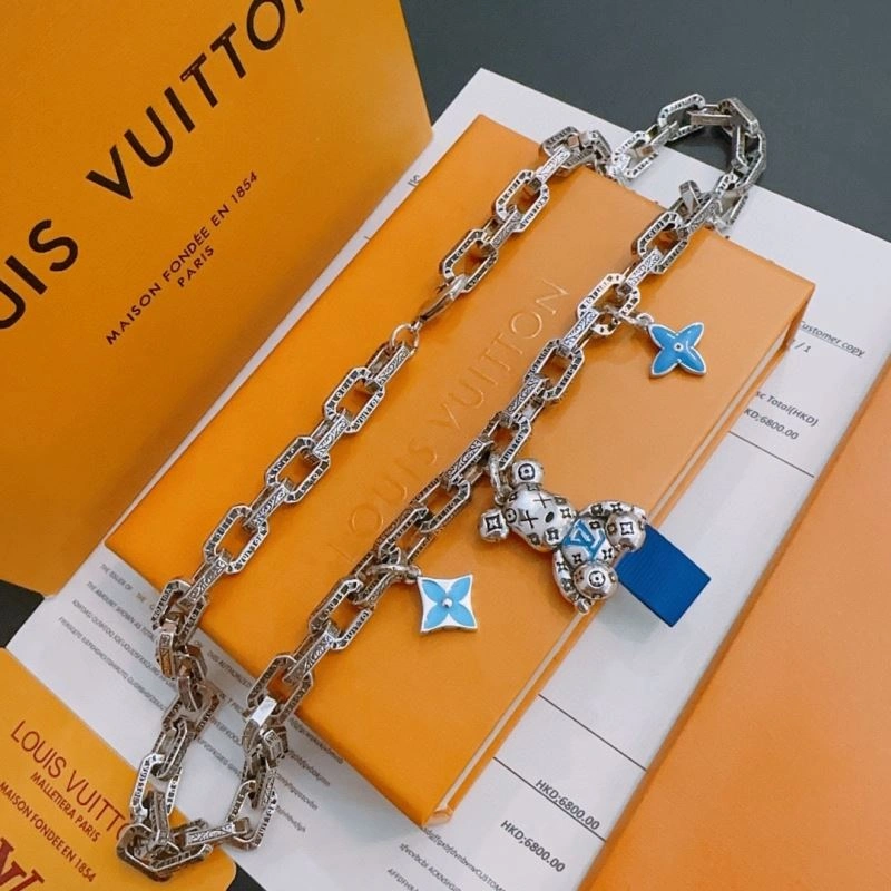 Louis Vuitton Necklaces Flexible 250545