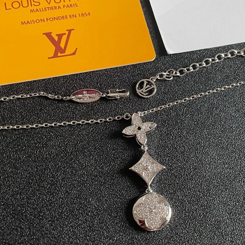 Sleek Louis Vuitton Necklaces 250553