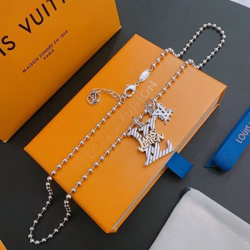 Louis Vuitton Necklaces EasyCare 250550