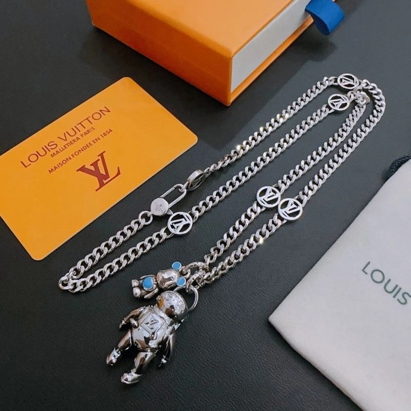 Louis Vuitton Necklaces Upgraded 250533