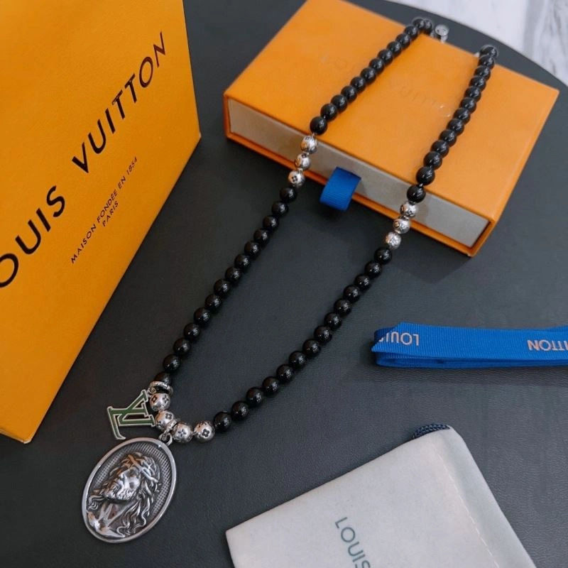 Louis Vuitton Necklaces StreetReady 250504