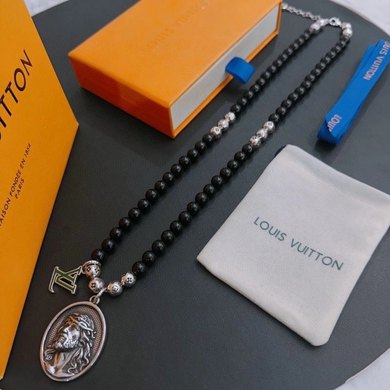 Louis Vuitton Necklaces StreetReady 250504