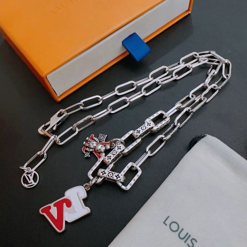 Louis Vuitton Necklaces StreetReady 250517