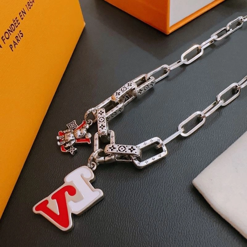 Louis Vuitton Necklaces StreetReady 250517