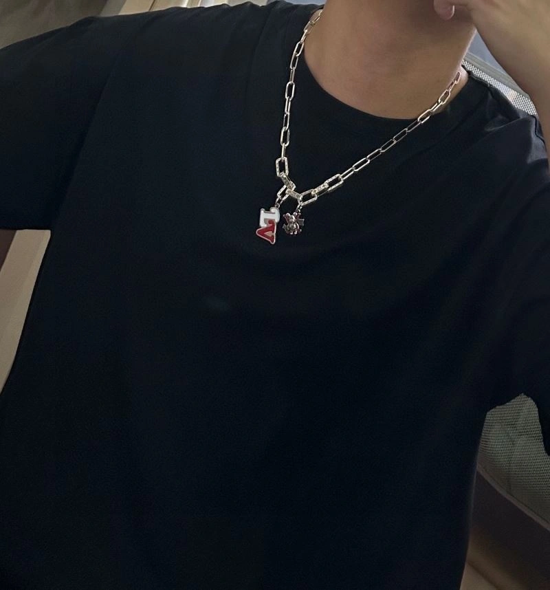 Louis Vuitton Necklaces StreetReady 250517