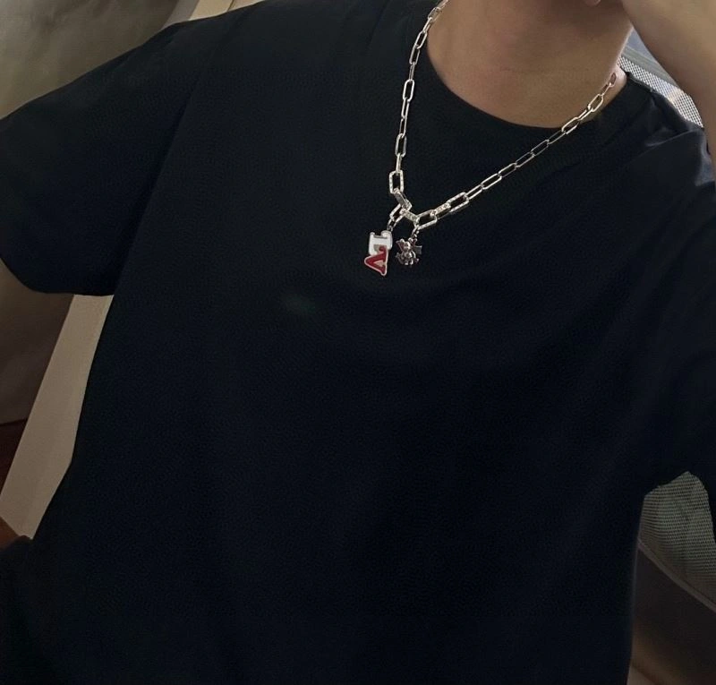 Louis Vuitton Necklaces StreetReady 250517
