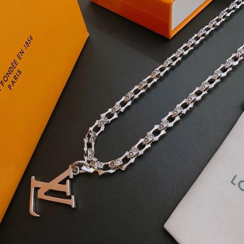 Reliable Louis Vuitton Necklaces 250519