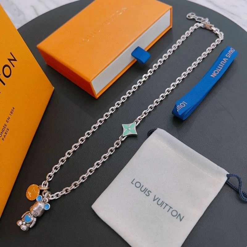 Louis Vuitton Necklaces SmartChoice 250500
