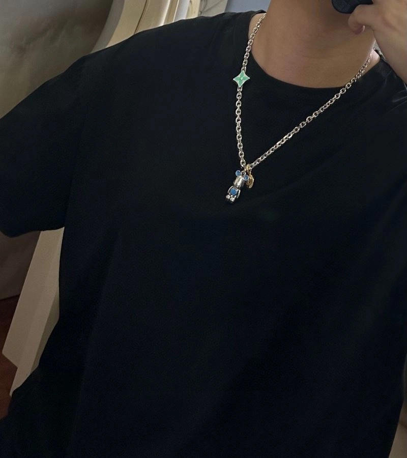 Louis Vuitton Necklaces SmartChoice 250500