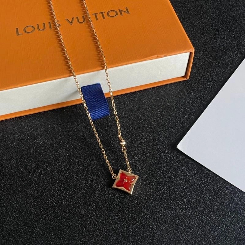 Louis Vuitton Necklaces Flexible 250516