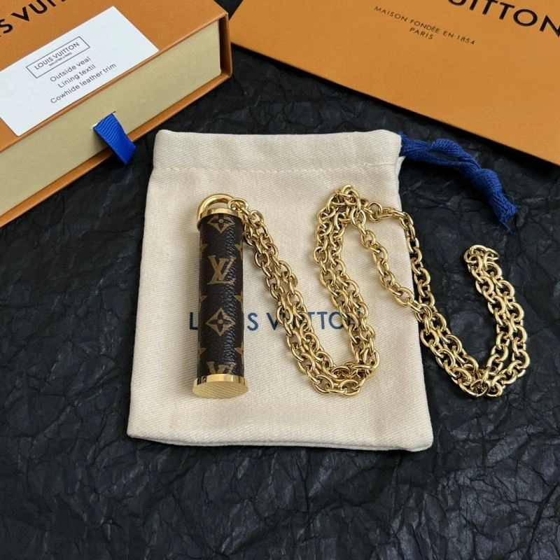 Compact Louis Vuitton Necklaces 250495