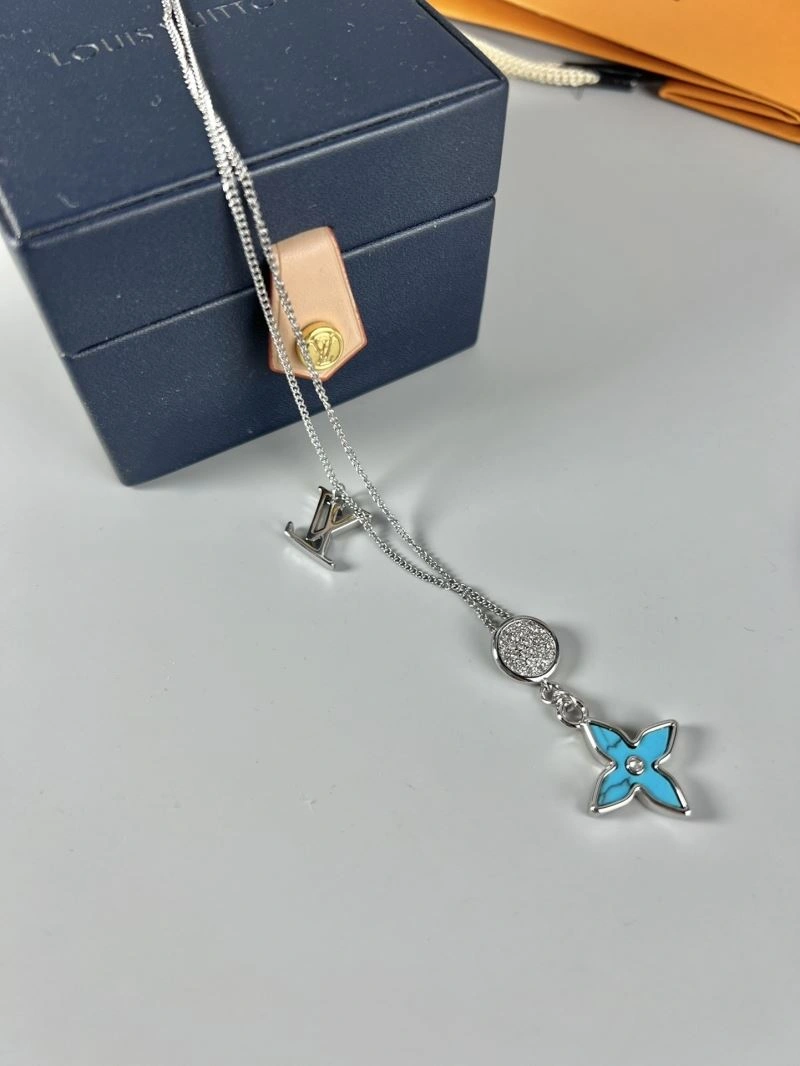Louis Vuitton Necklaces Functional 250499