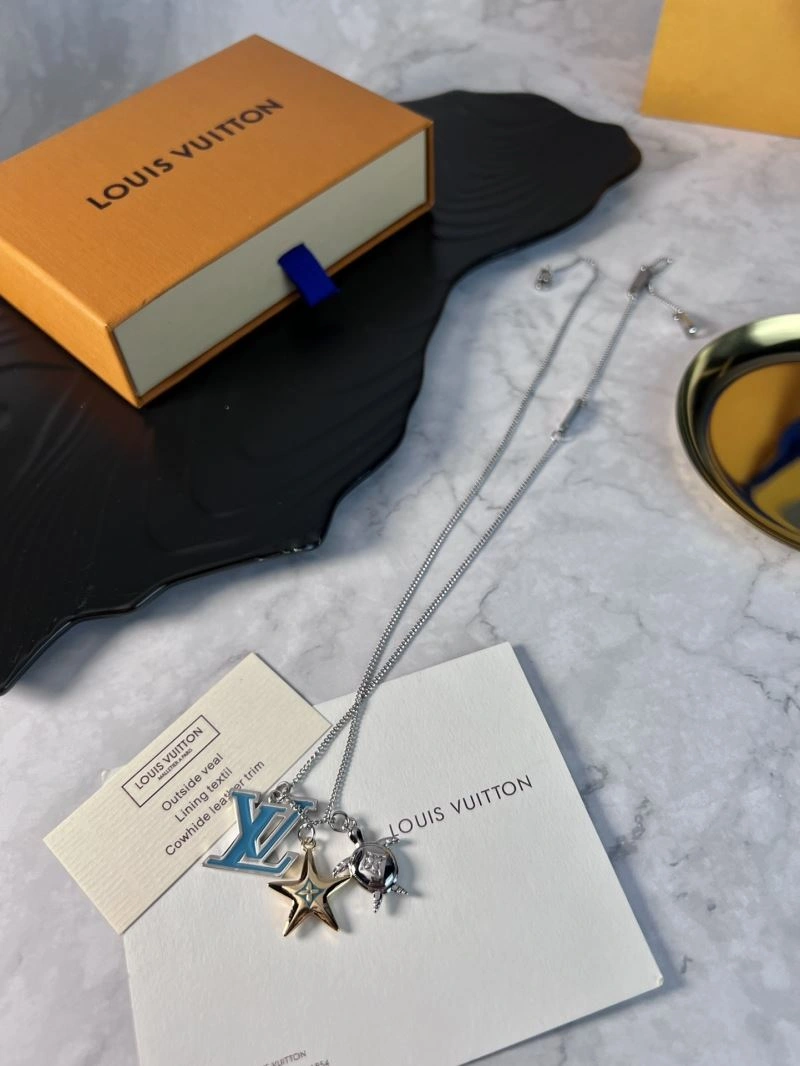 Compact Louis Vuitton Necklaces 250509