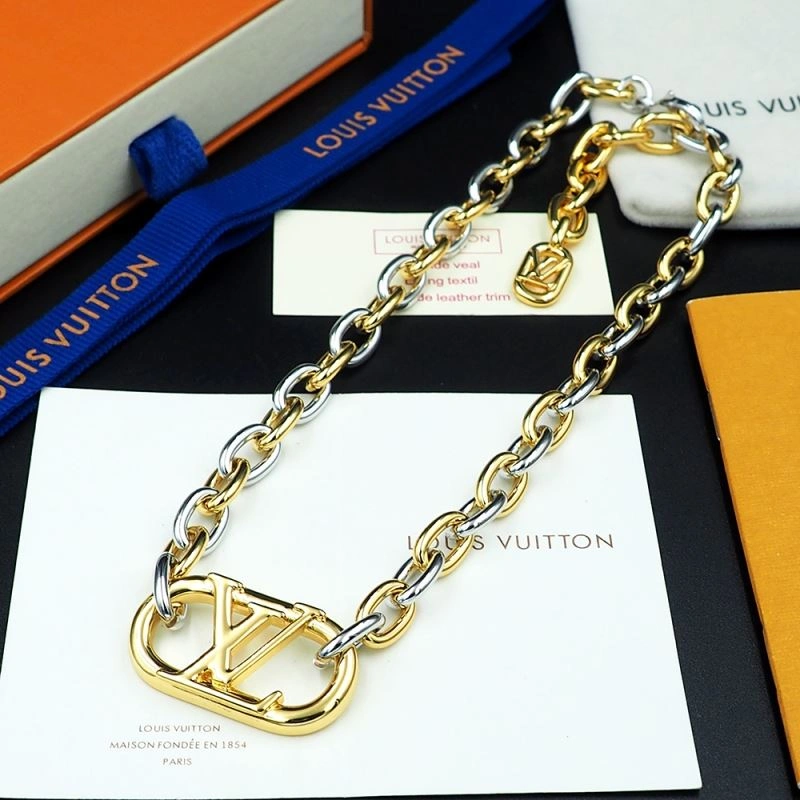 Louis Vuitton Necklaces Youthful 250501
