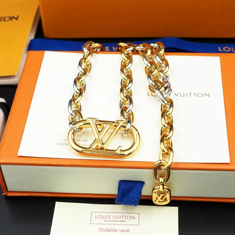 Louis Vuitton Necklaces Youthful 250501