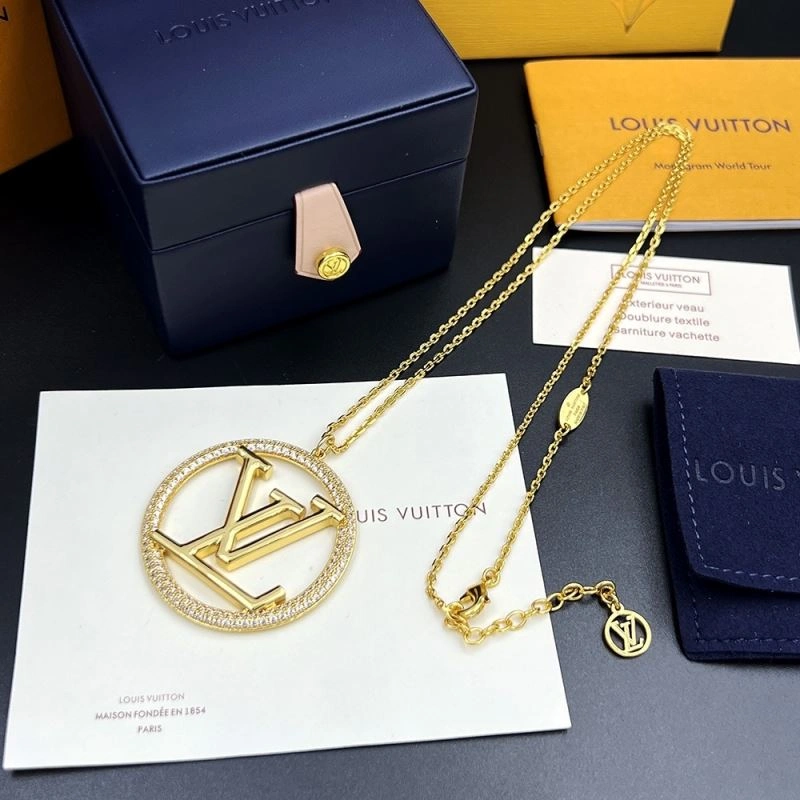 Louis Vuitton Necklaces Colorful 250486