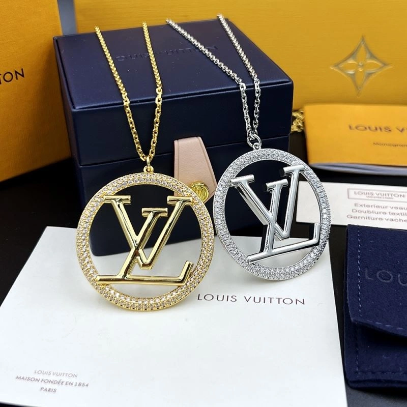 Louis Vuitton Necklaces Colorful 250486