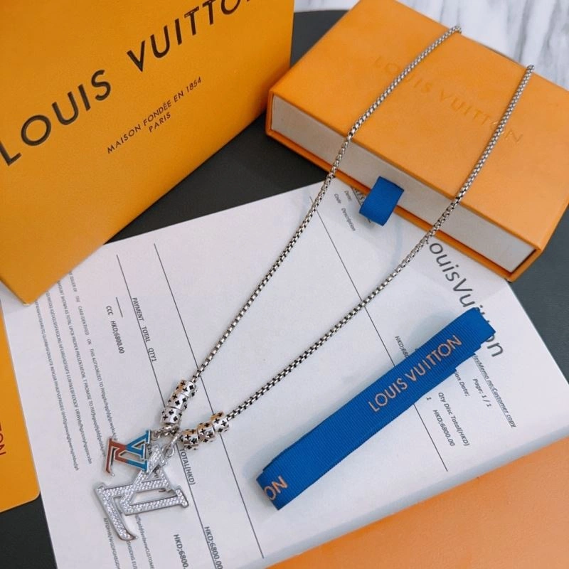Louis Vuitton Necklaces OnTrend 250482