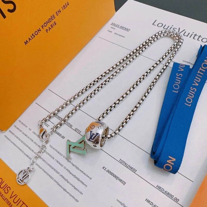 Contemporary Louis Vuitton Necklaces 250478