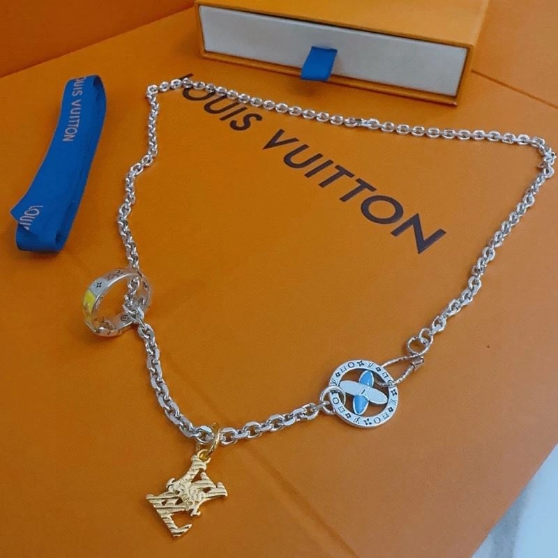 Durable Louis Vuitton Necklaces 250472