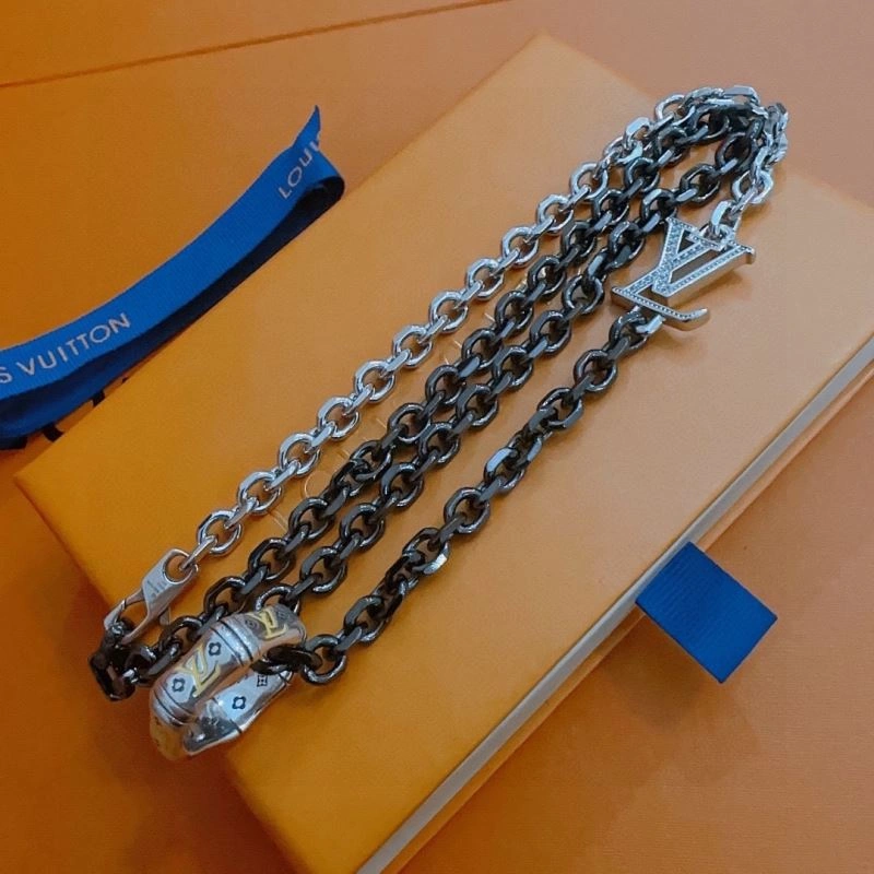 Louis Vuitton Necklaces AllSeason 250477