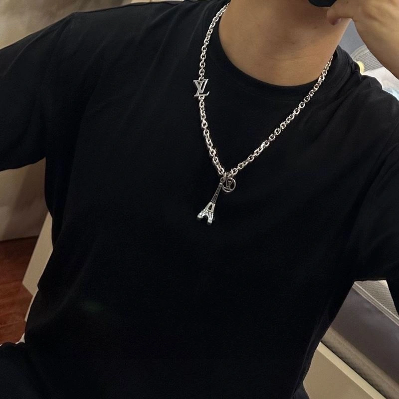 Reliable Louis Vuitton Necklaces 250470