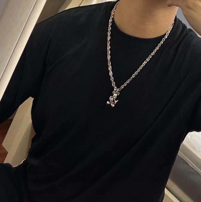 Louis Vuitton Necklaces UrbanStyle 250464