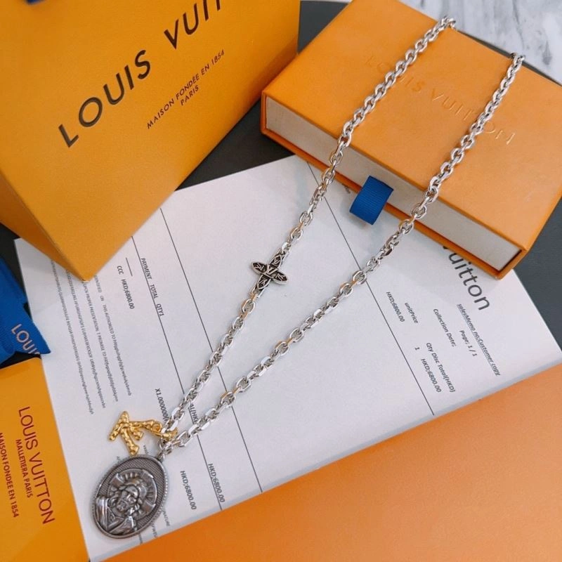 Louis Vuitton Necklaces Efficient 250459