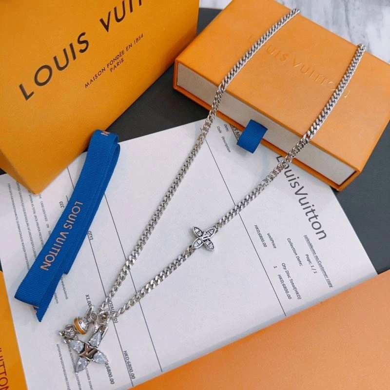 Colorful Louis Vuitton Necklaces 250450