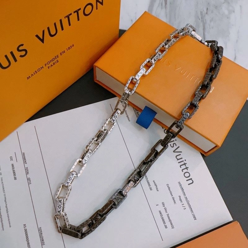 Louis Vuitton Necklaces Upgraded 250473