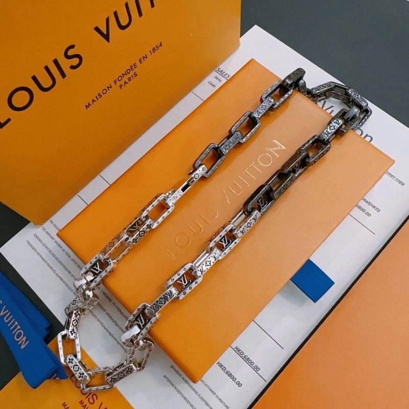 Louis Vuitton Necklaces Upgraded 250473