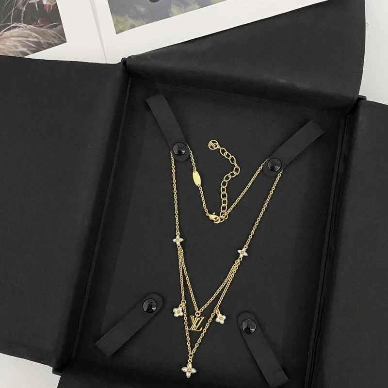 SportInspired Louis Vuitton Necklaces 250451