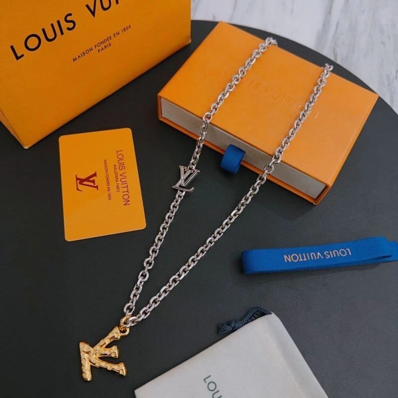 DailyWear Louis Vuitton Necklaces 250444