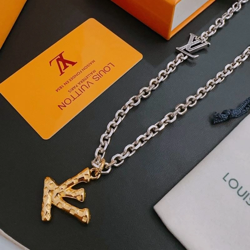 DailyWear Louis Vuitton Necklaces 250444