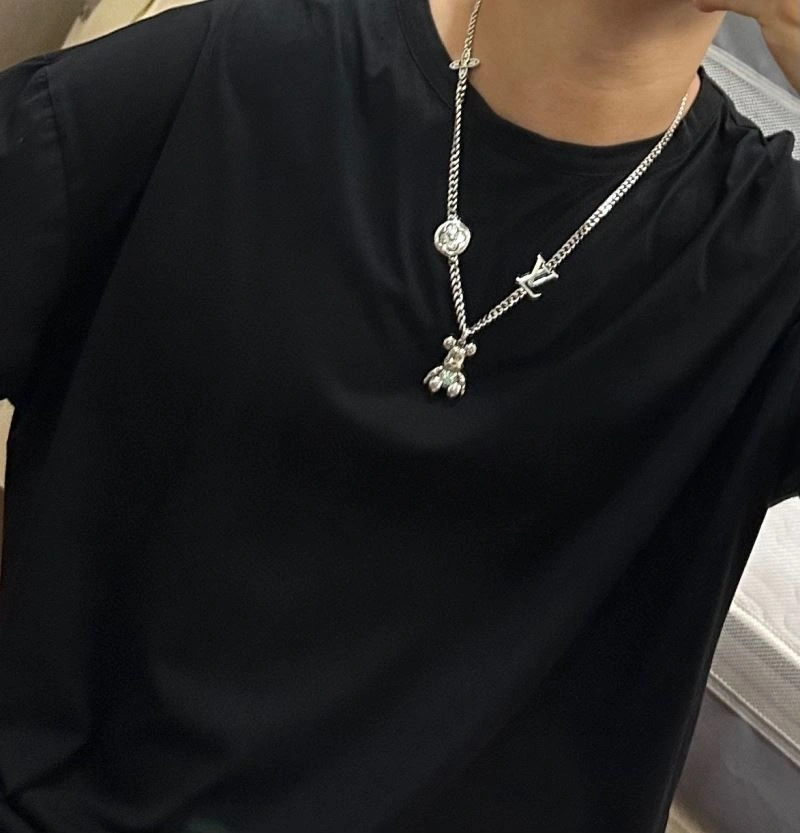Louis Vuitton Necklaces Premium 250442