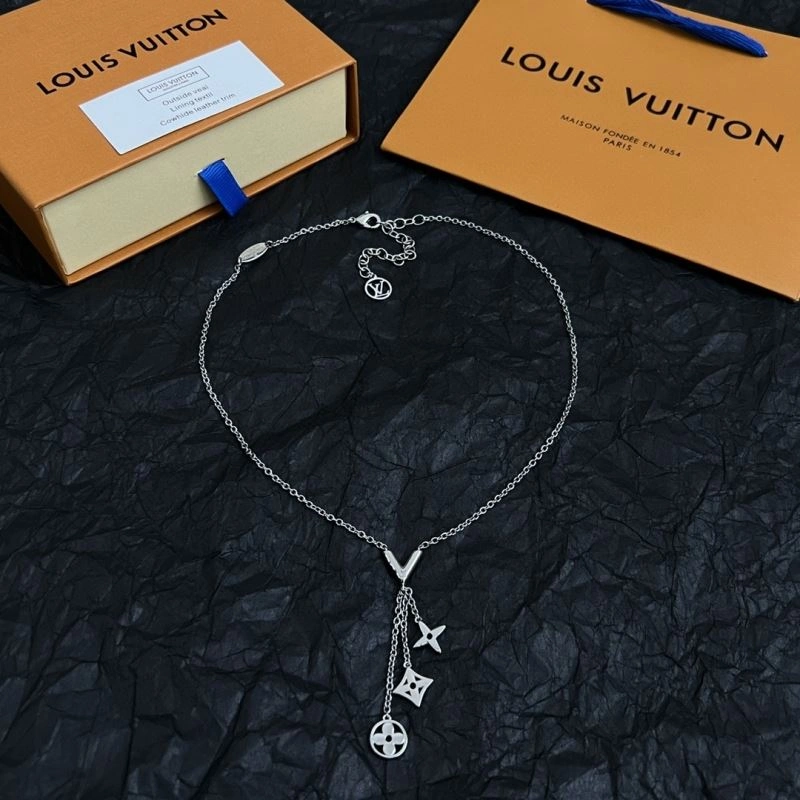 Louis Vuitton Necklaces ComfortFit 250438