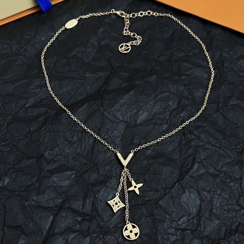 Supportive Louis Vuitton Necklaces 250437