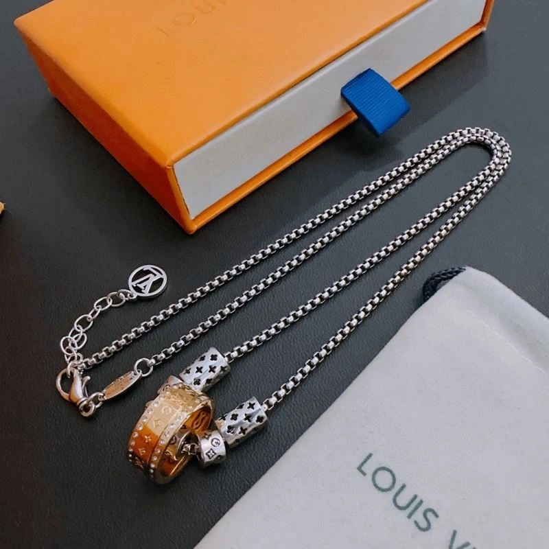 UrbanStyle Louis Vuitton Necklaces 250418