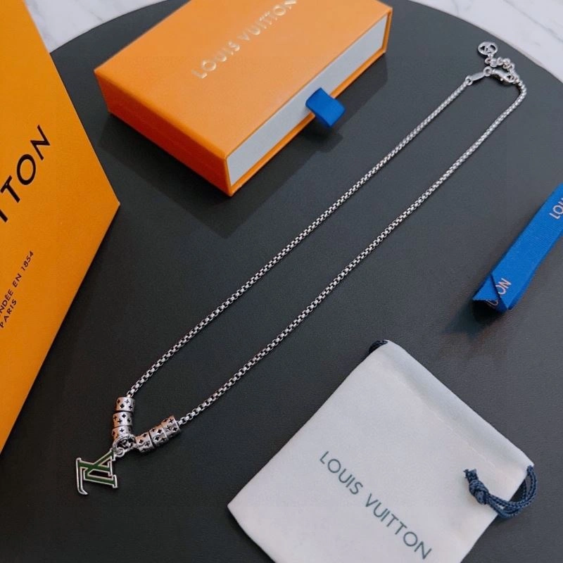 UrbanChic Louis Vuitton Necklaces 250410