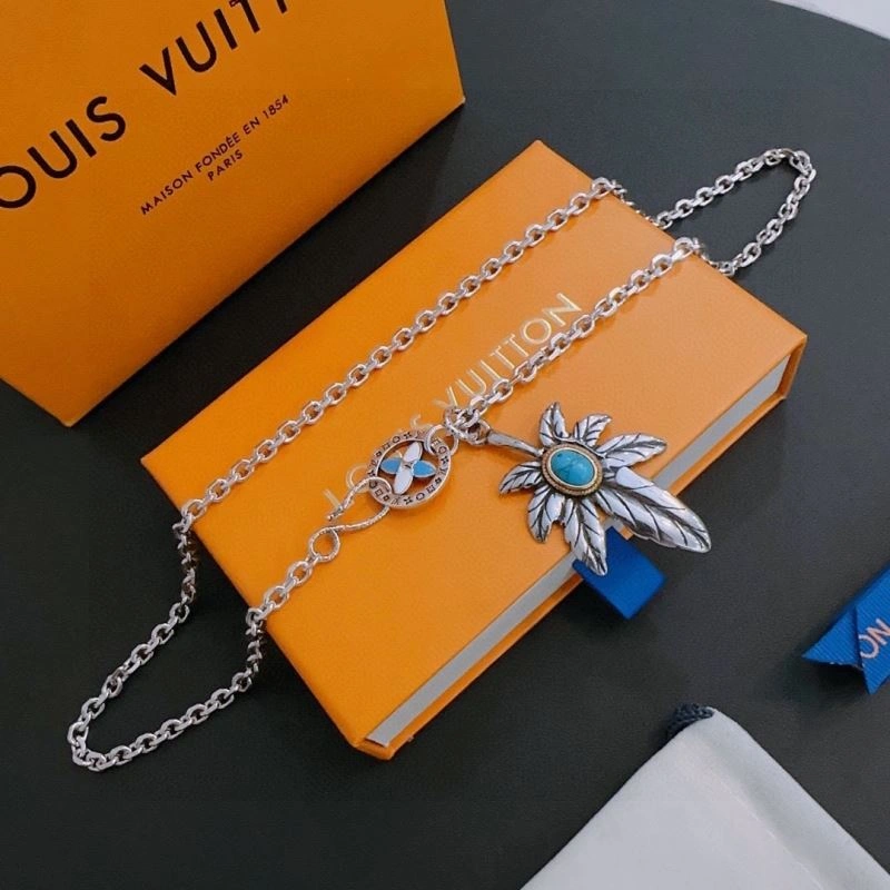 Louis Vuitton Necklaces WaterResistant 250432