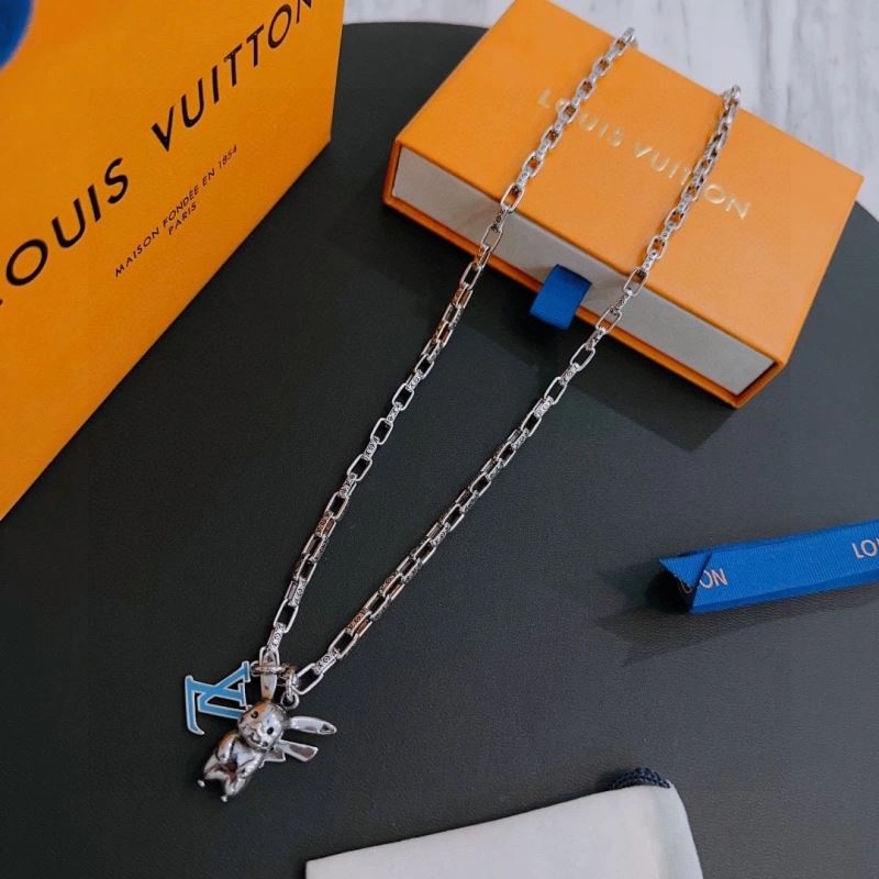 StreetReady Louis Vuitton Necklaces 250411