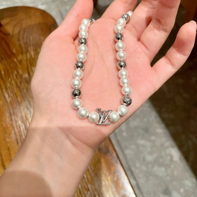 Louis Vuitton Necklaces FlexibleFit 250427