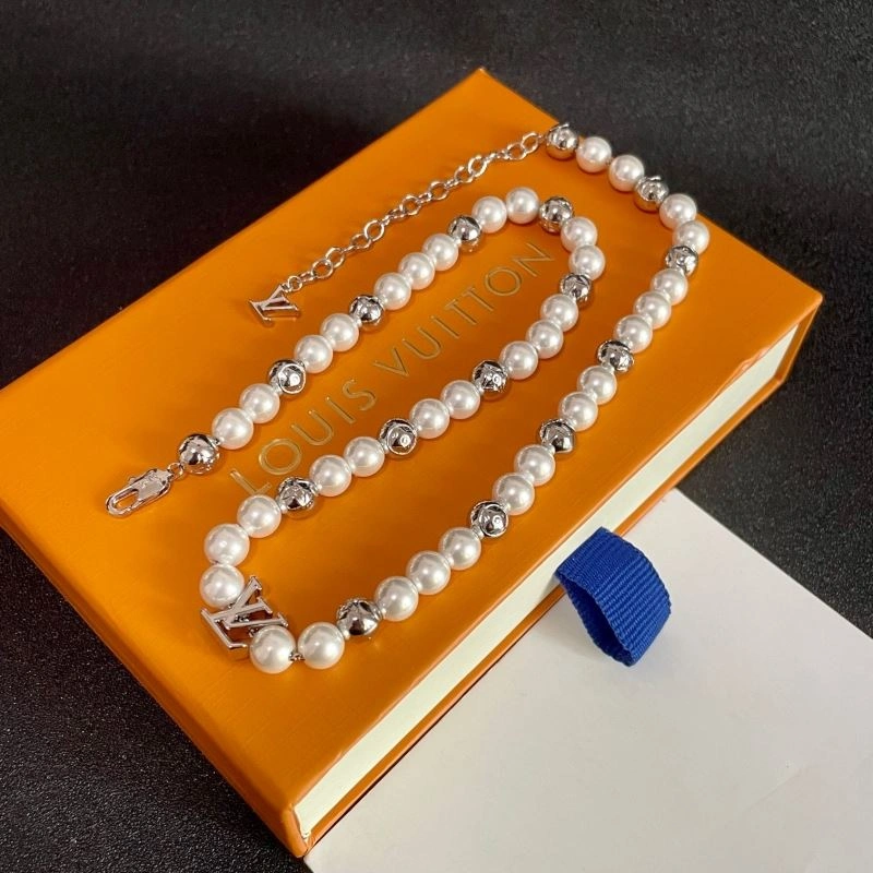 Louis Vuitton Necklaces FlexibleFit 250427