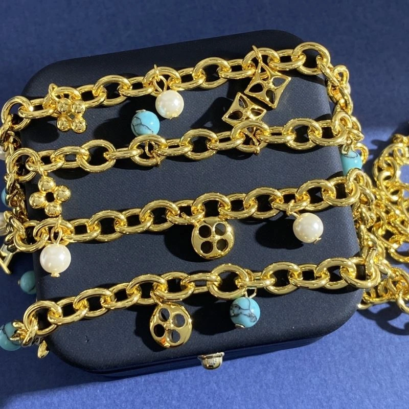 Louis Vuitton Necklaces Efficient 250429