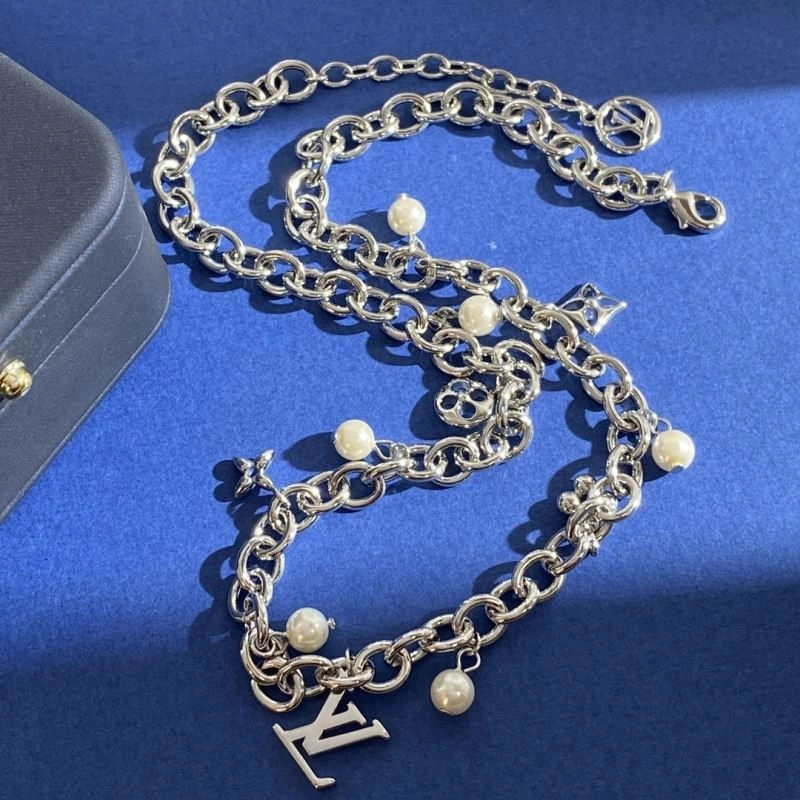 Louis Vuitton Necklaces Efficient 250429