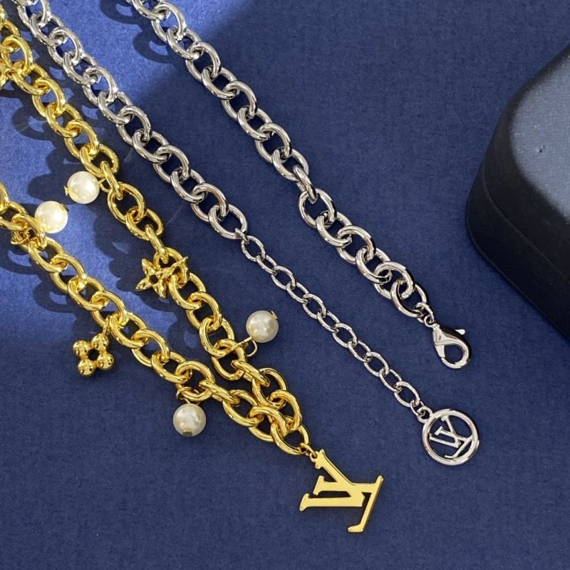 Louis Vuitton Necklaces Efficient 250429