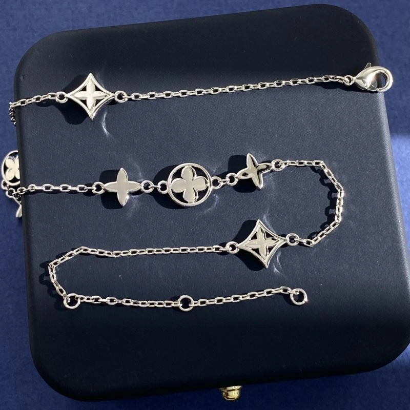 Louis Vuitton Necklaces NewStyle 250433