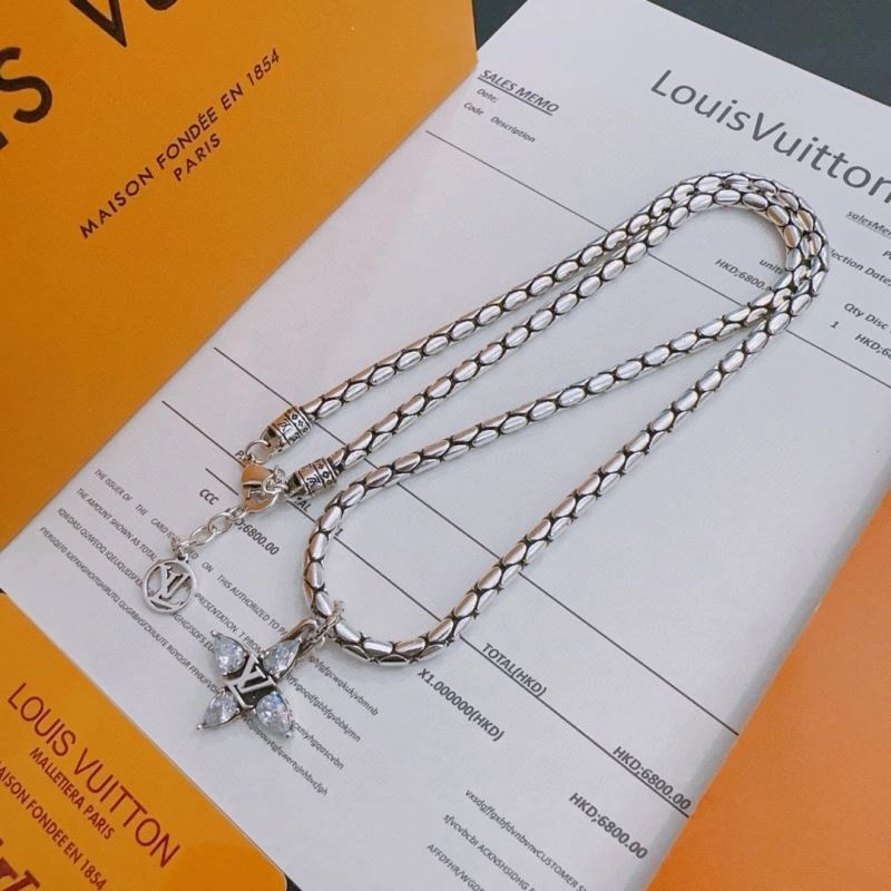 Louis Vuitton Necklaces OdorResistant 250396